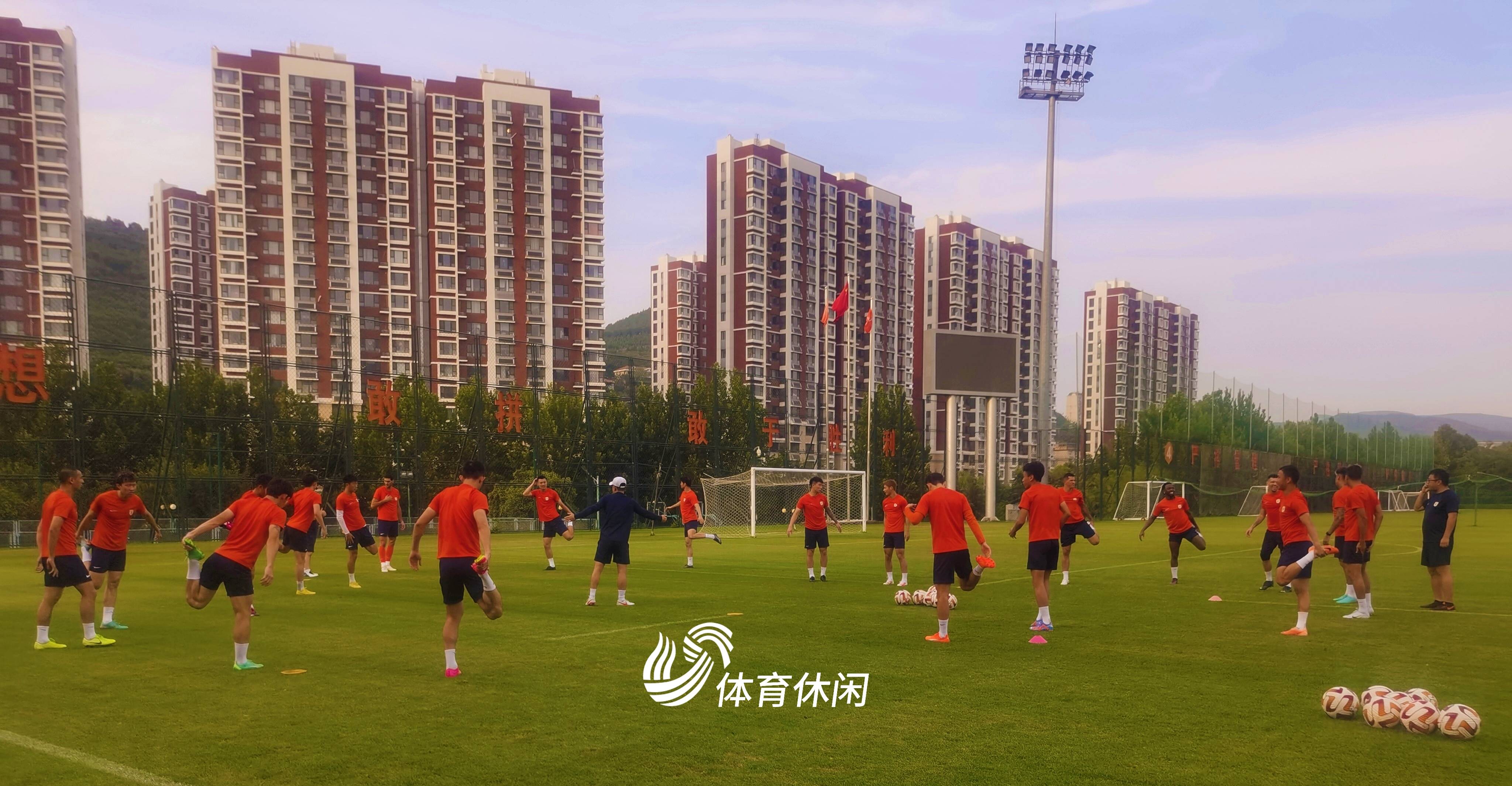 星空体育入口-布宜诺斯艾利斯独立外援训练状态火热，世俱杯淘汰赛关键战的简单介绍