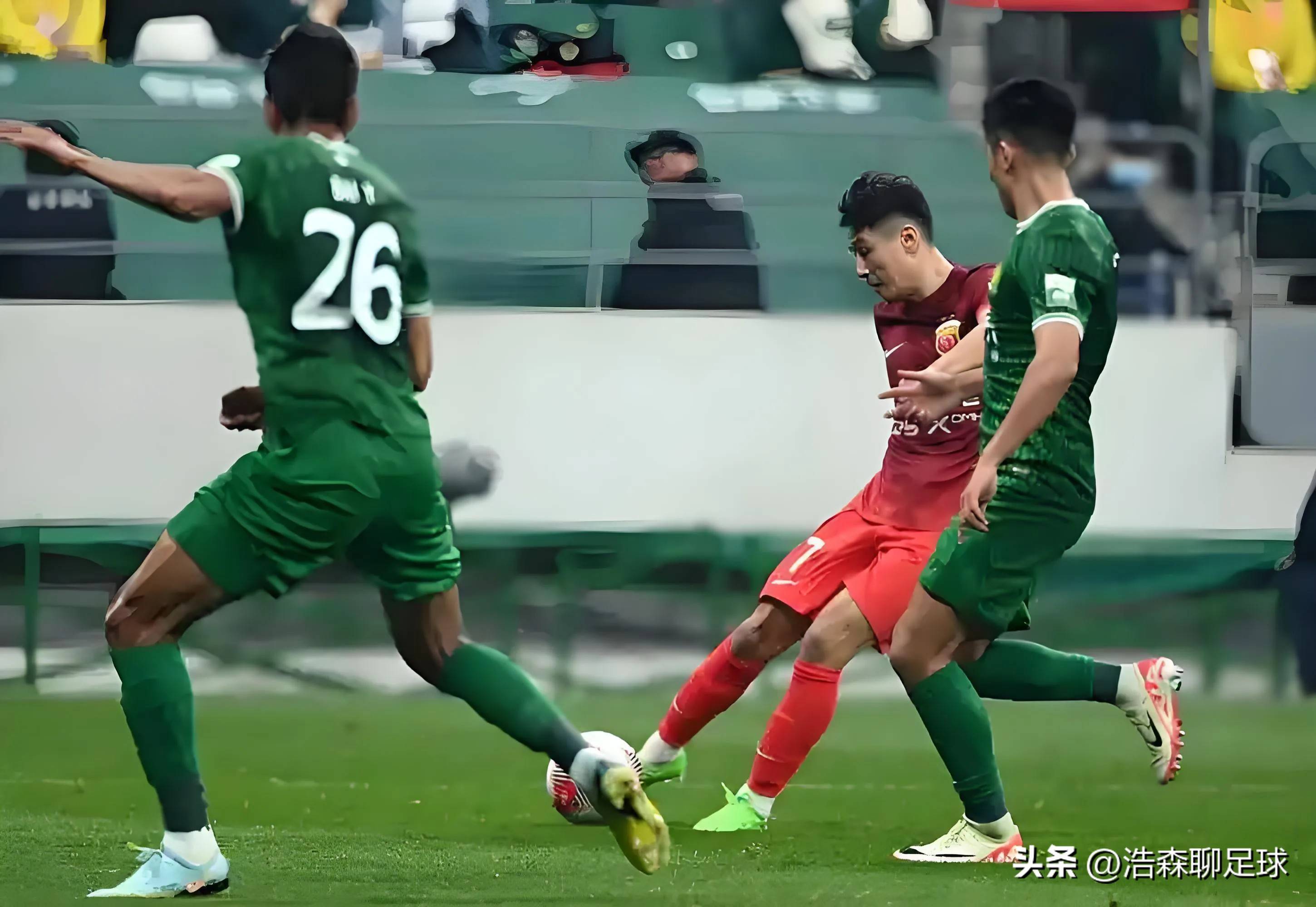 包含北京国安在亚冠中打出进球,被誉为弹幕炸裂的词条 包含北京国安在亚冠中打出进球,被誉为弹幕炸裂的词条