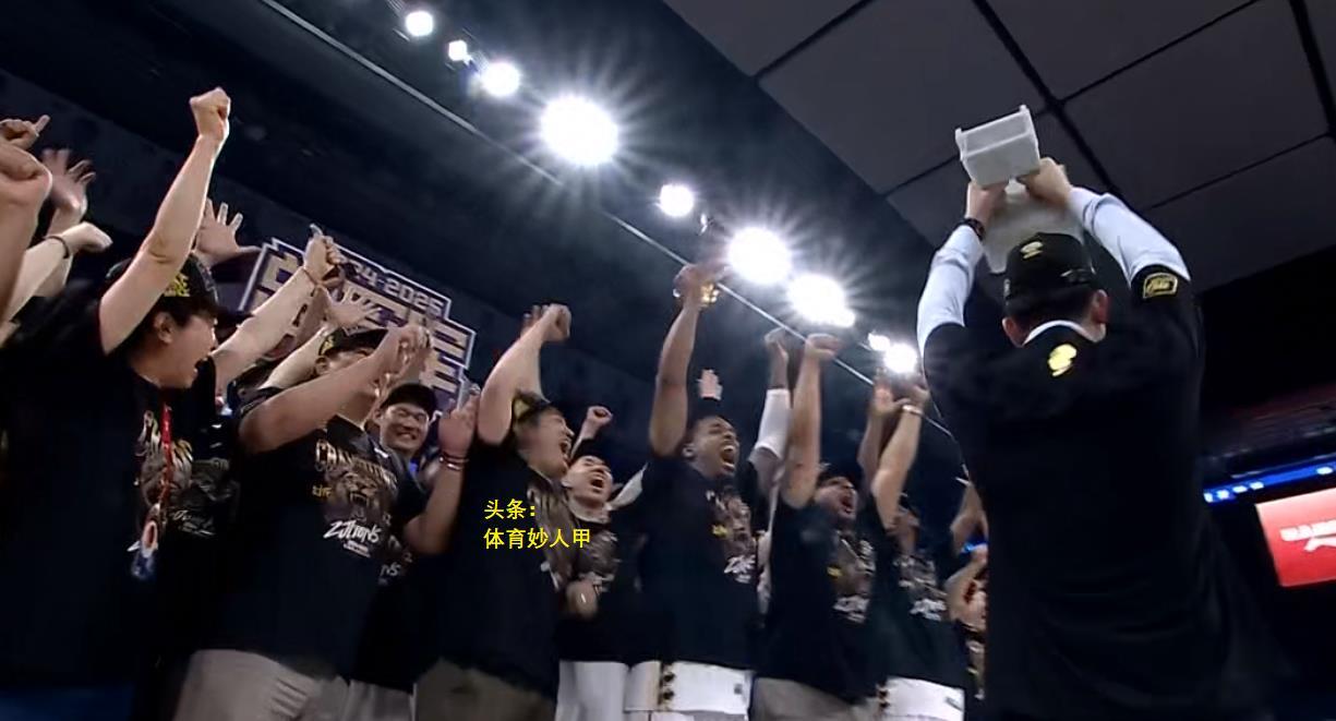 星空体育馆-包含队伍们实力对抗，谁将笑到最后？的词条
