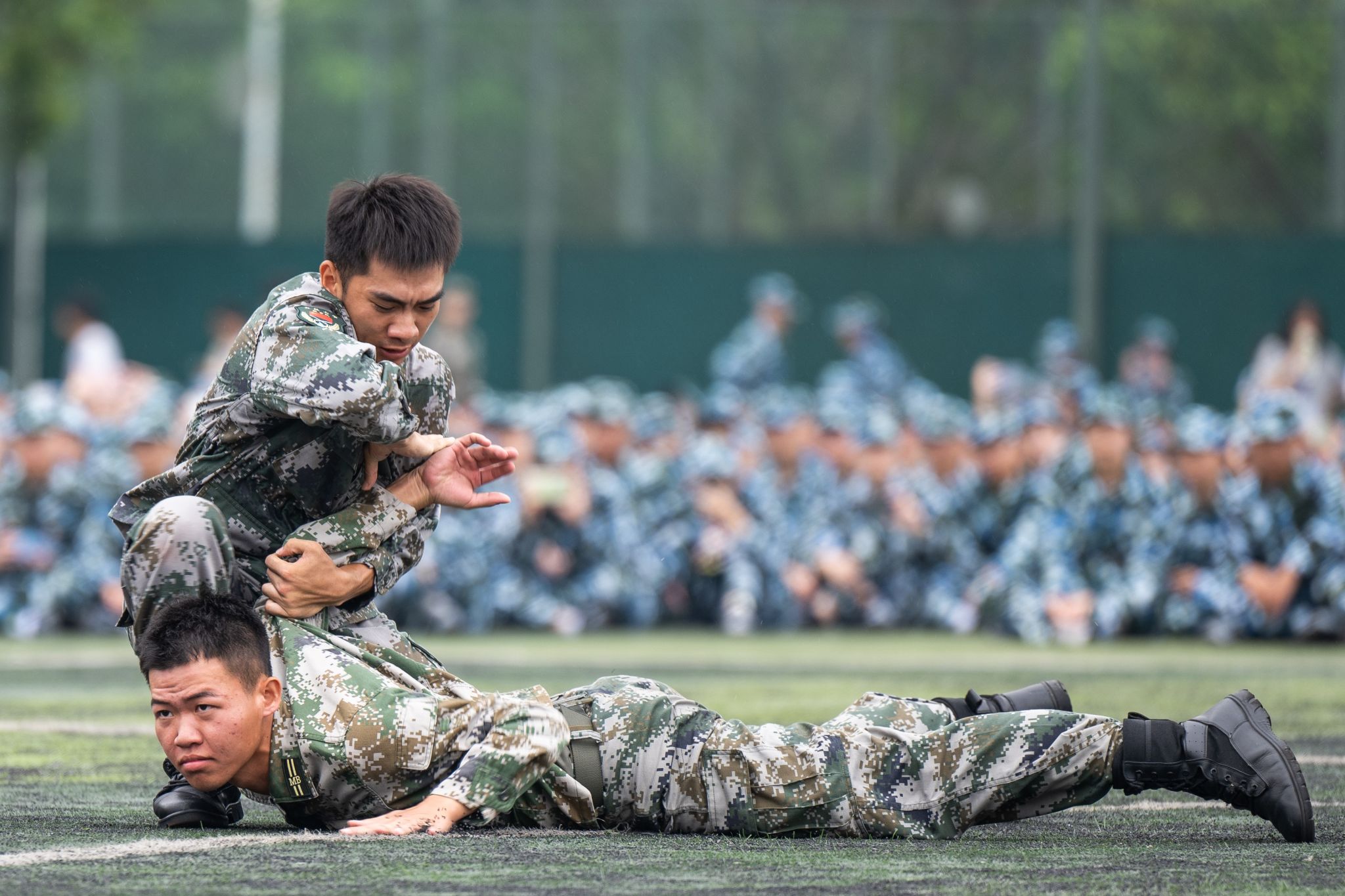 星空体育平台-获胜团队表现优秀，赢得掌声连连，士气高昂