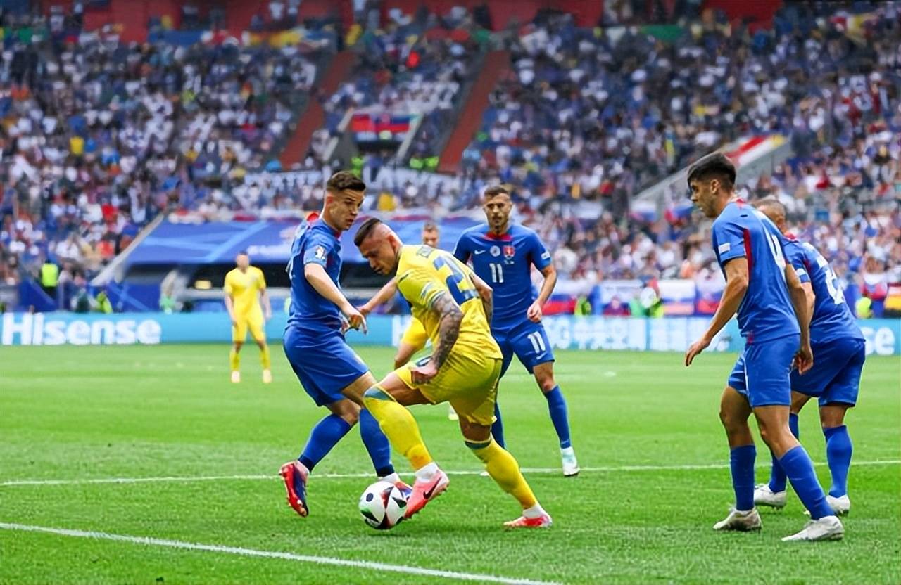 捷克客场横扫斯洛伐克,锁定欧洲杯正赛资格的简单介绍 捷克客场横扫斯洛伐克,锁定欧洲杯正赛资格的简单介绍