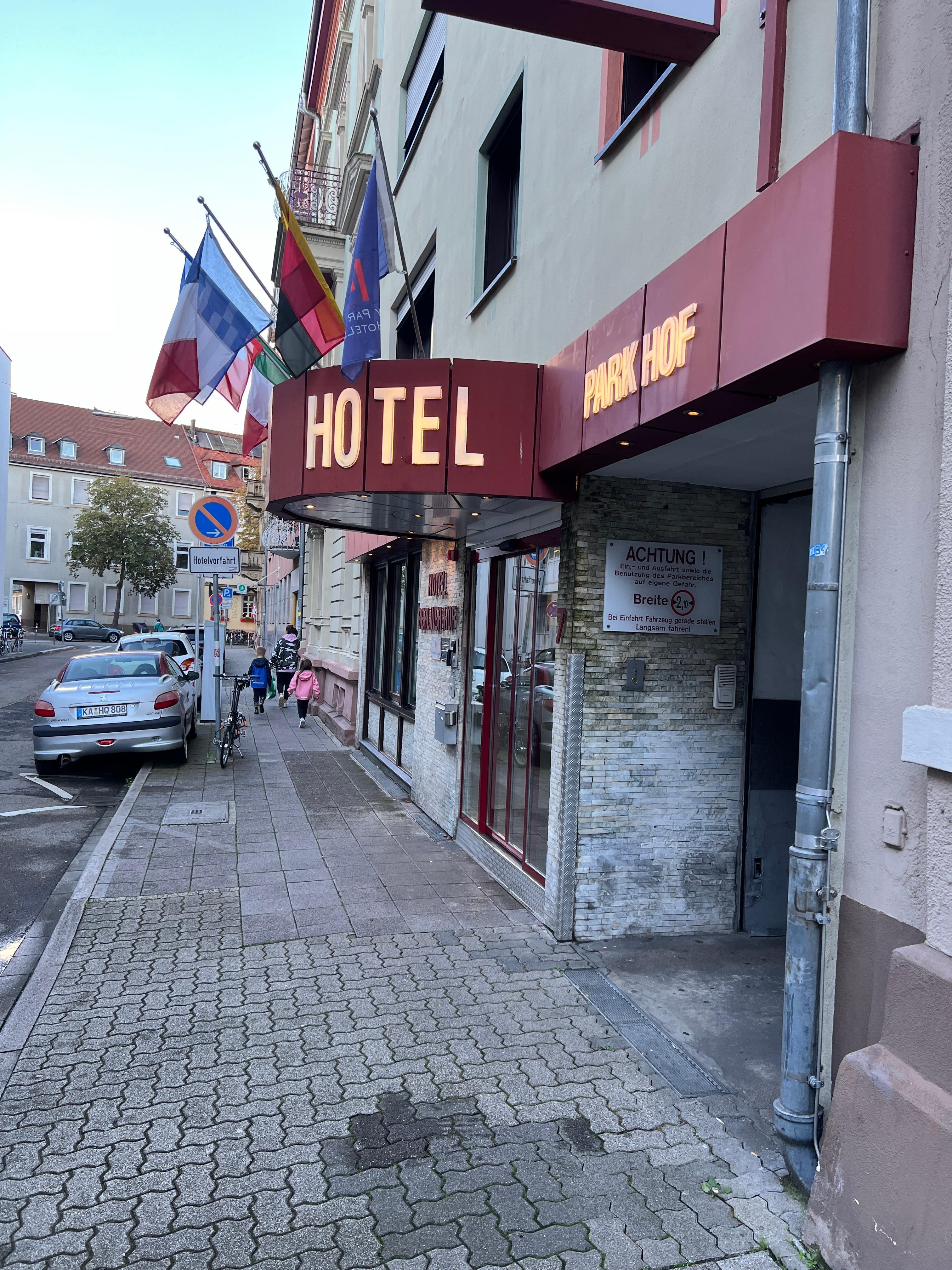 星空体育电竞-柏林联队不敌卡尔斯鲁厄，积分处于危险区的简单介绍