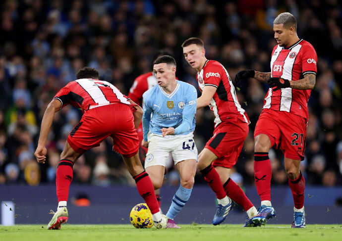 阿尔巴:在绝对性比赛中发挥出色 阿尔巴:在绝对性比赛中发挥出色