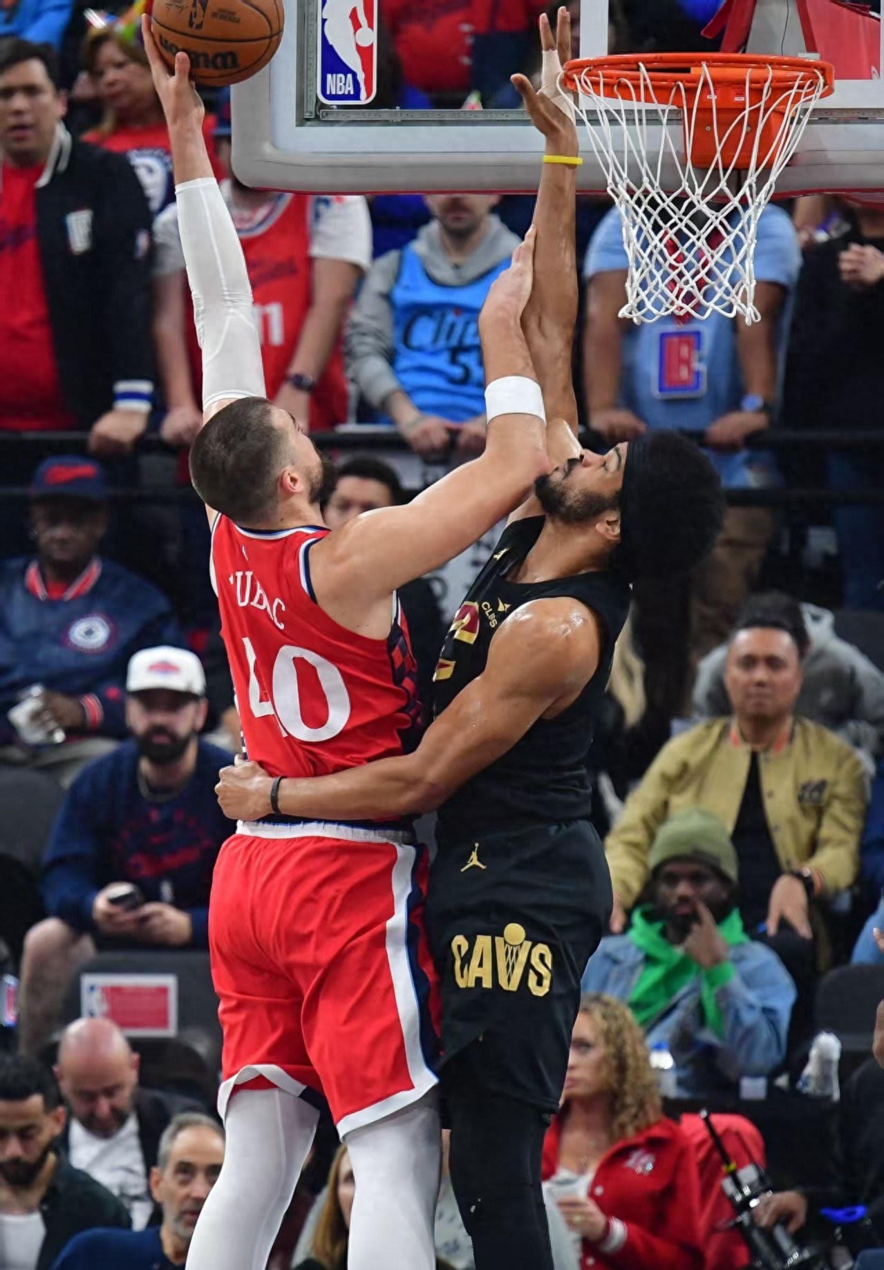 勇士挑战者联盟,快船惊险取胜 勇士挑战者联盟,快船惊险取胜