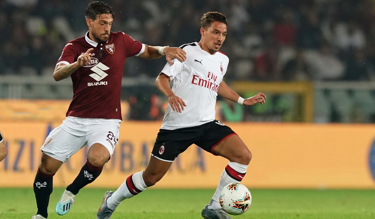 星空体育课程-包含佛罗伦萨球迷热情高涨，振奋球队士气的词条