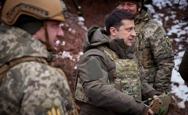 星空体育课程-阵容再度扩大军团：勇士未知的能攻能守备经过的简单介绍