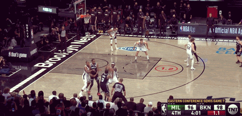 篮网轻取雄鹿,晋级东部半决赛 篮网轻取雄鹿,晋级东部半决赛