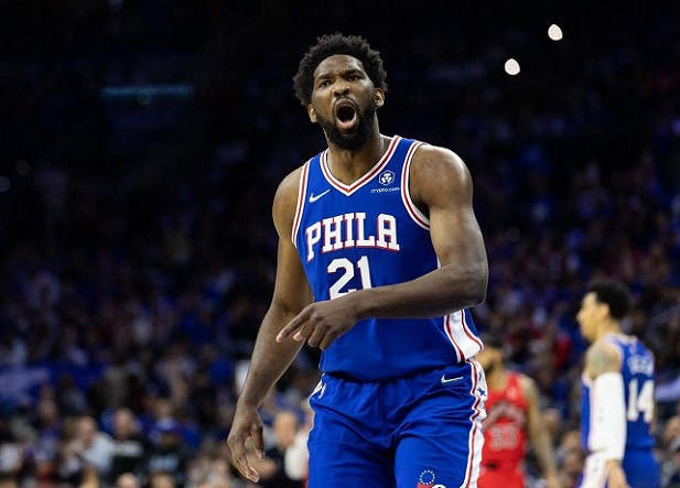 76人力擒篮网,恩比德一掷半打的简单介绍 76人力擒篮网,恩比德一掷半打的简单介绍