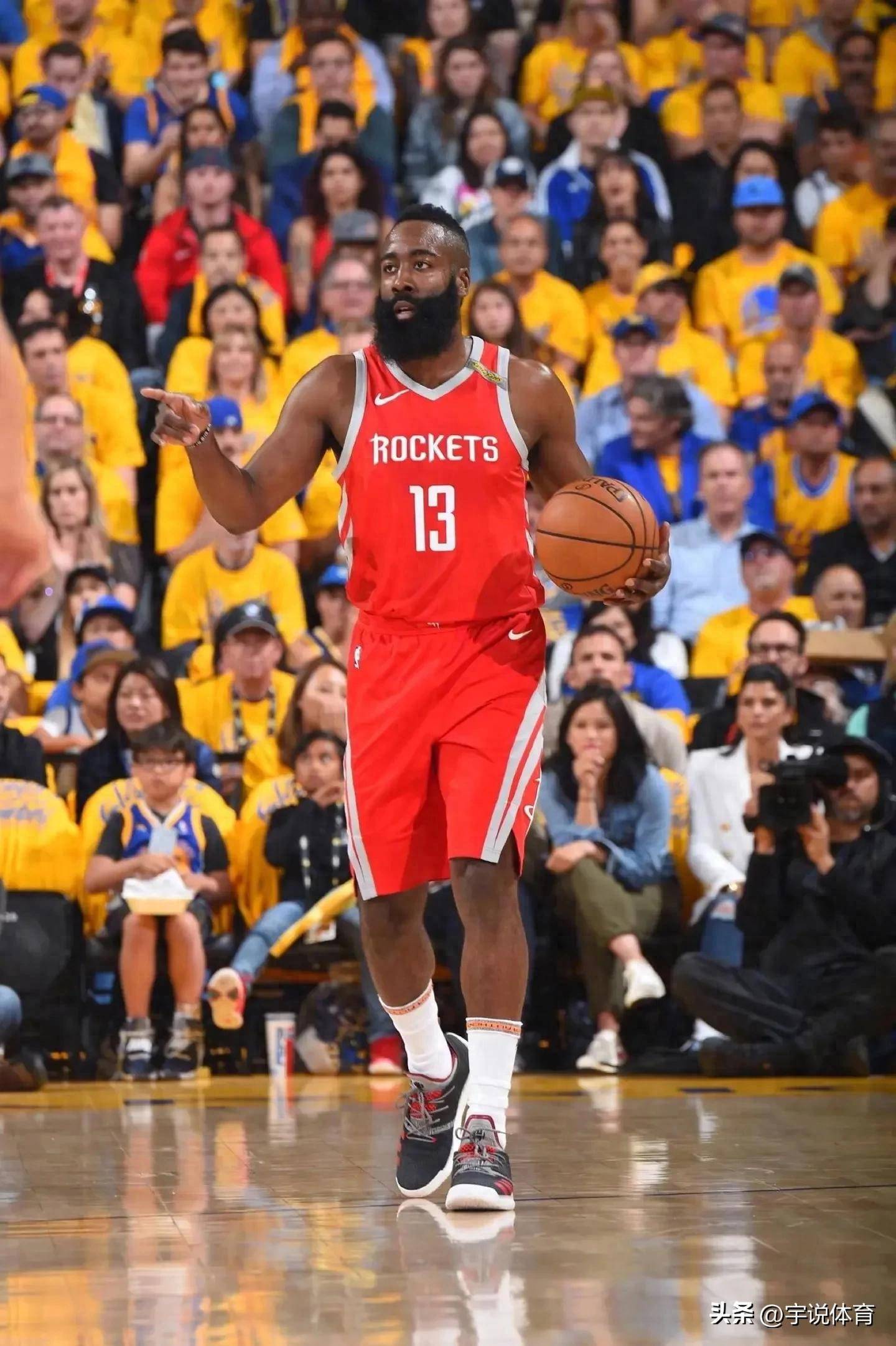 星空体育娱乐-火箭力克雷霆，哈登25分领衔