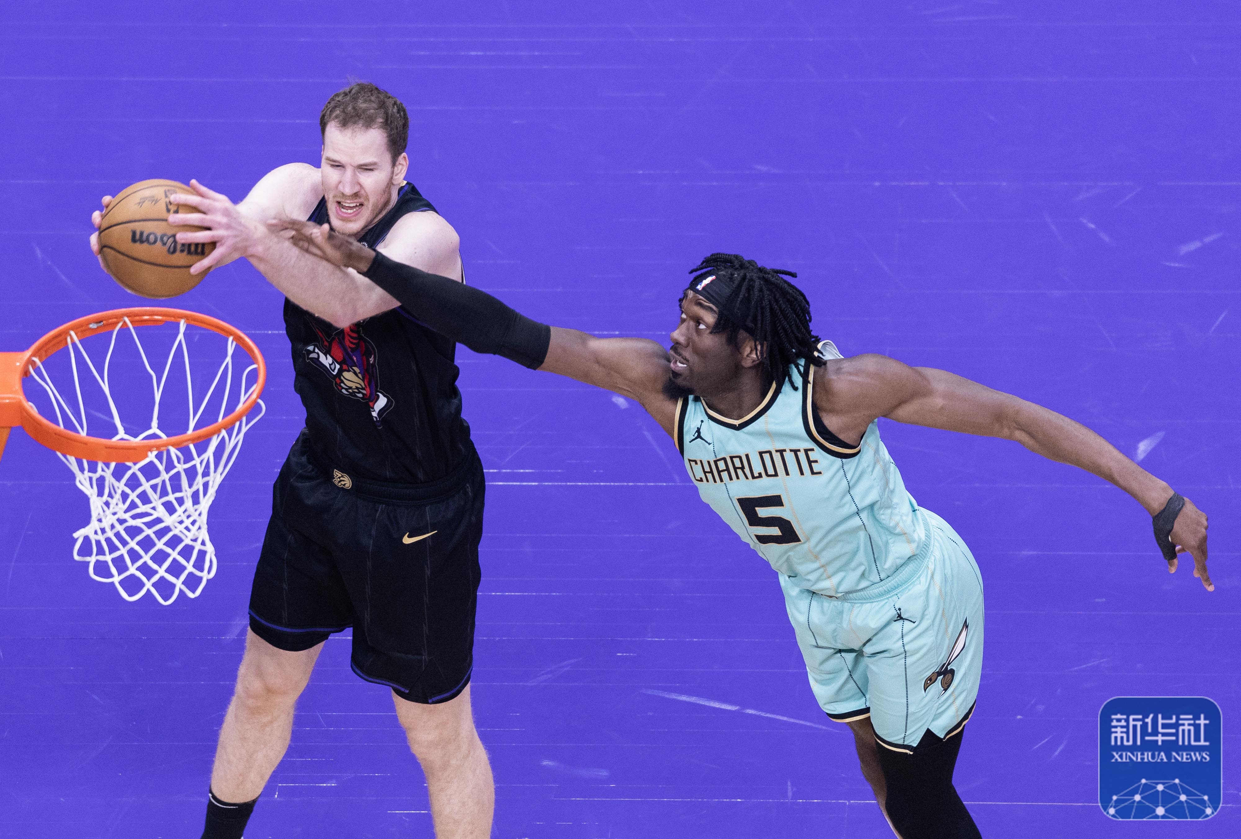 星空体育官方入口-猛龙击败活塞，豪取连胜