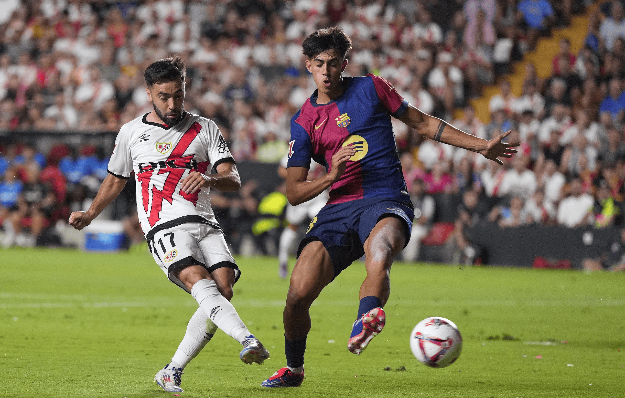 持续精彩,足球比赛再度燃烧热情 持续精彩,足球比赛再度燃烧热情